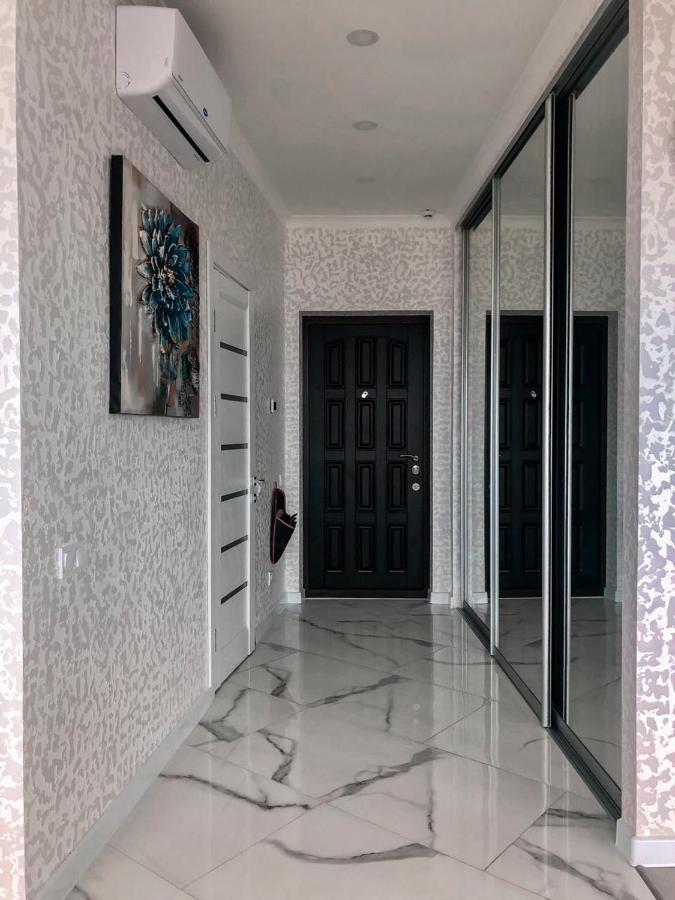 M&P Vip Appartments In Arkadia Odessa Eksteriør billede