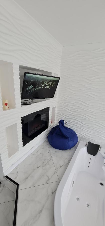 M&P Vip Appartments In Arkadia Odessa Eksteriør billede