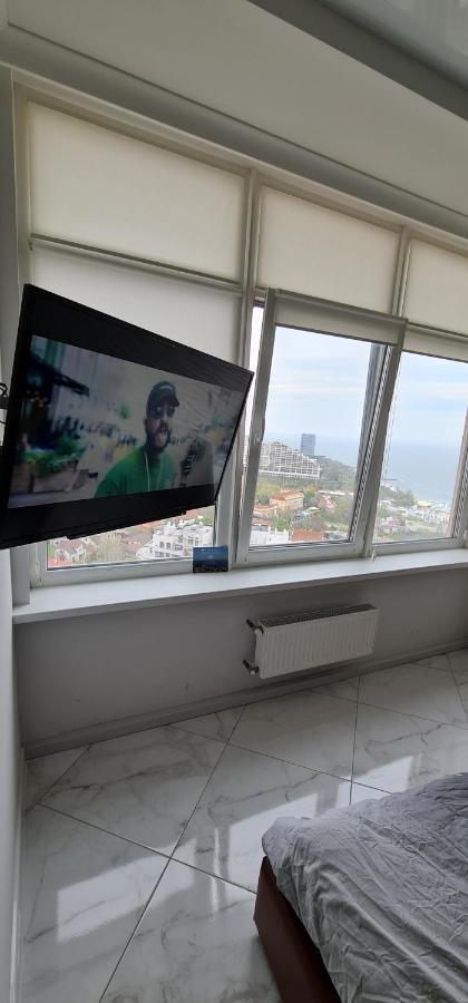 M&P Vip Appartments In Arkadia Odessa Eksteriør billede