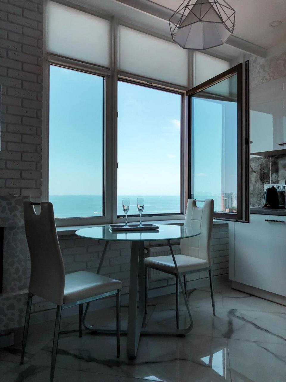M&P Vip Appartments In Arkadia Odessa Værelse billede