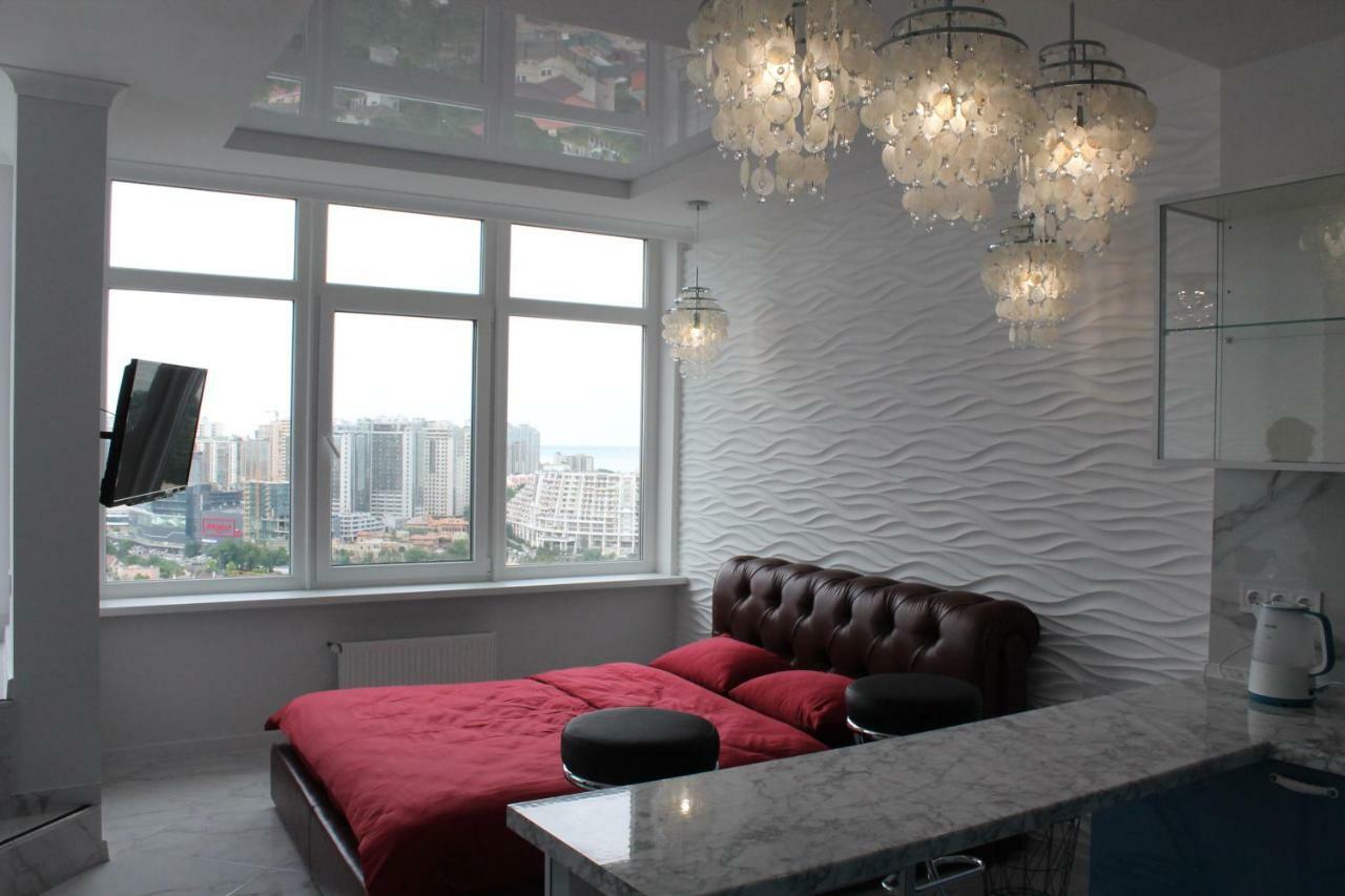 M&P Vip Appartments In Arkadia Odessa Eksteriør billede
