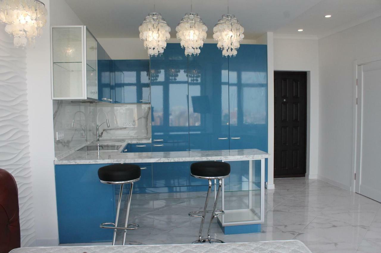 M&P Vip Appartments In Arkadia Odessa Eksteriør billede
