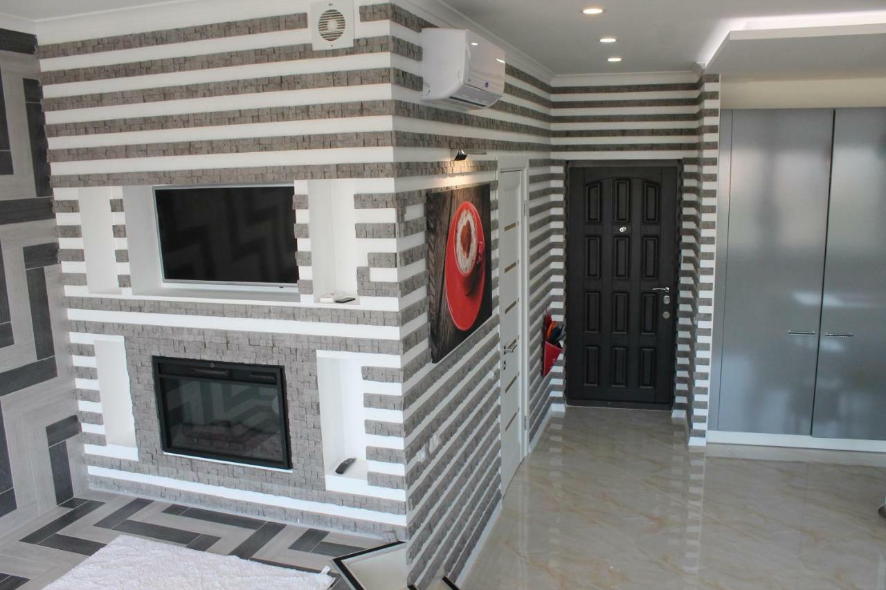 M&P Vip Appartments In Arkadia Odessa Eksteriør billede