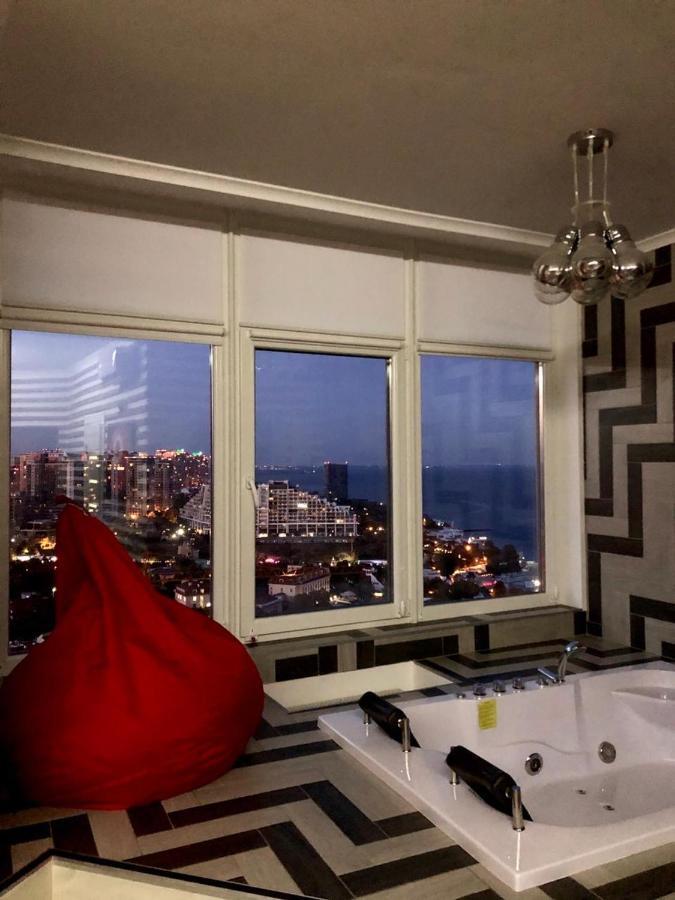 M&P Vip Appartments In Arkadia Odessa Eksteriør billede